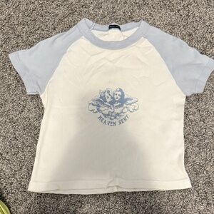 Brandy Melville- Cream and blue